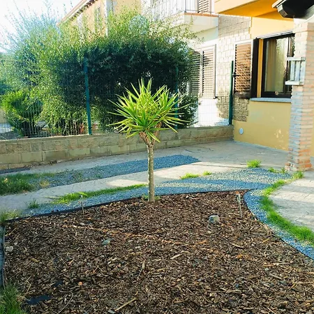 Holiday home Yellow House San Giovanni Suergiu