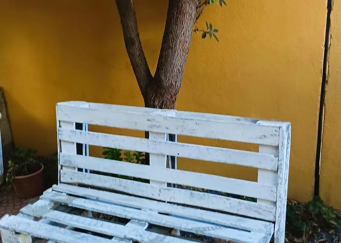 Holiday home Yellow House San Giovanni Suergiu